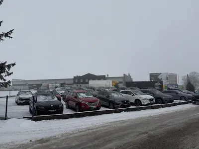 Autohandel 111 - Gołębiewski